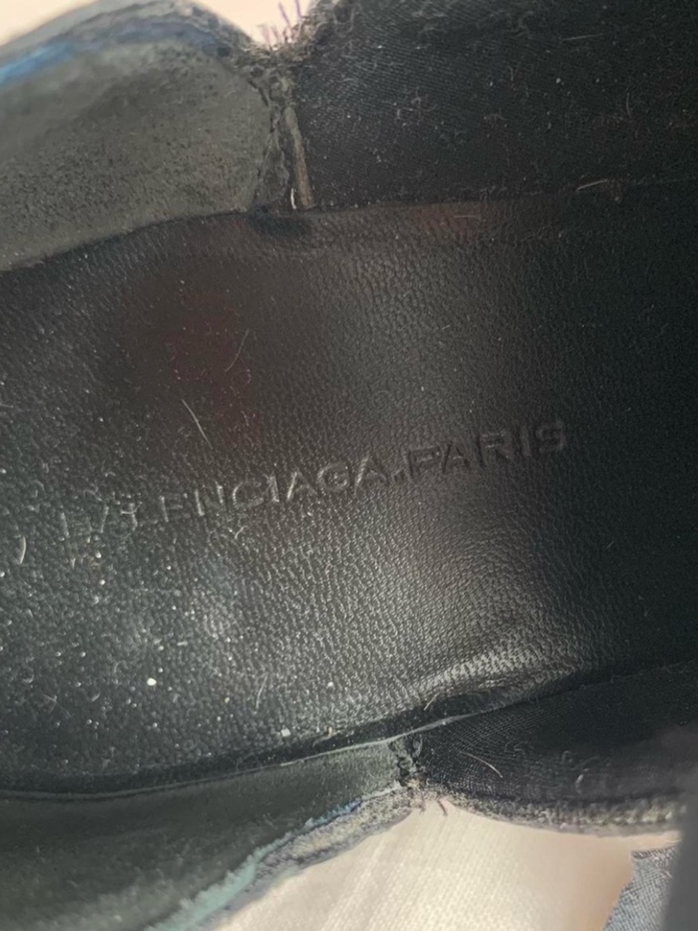 Balenciaga Black Leather Ankle Boots with Stud Detailing - Picture 5 of 10